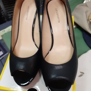 New Liz Claiborne Wedge Shoes